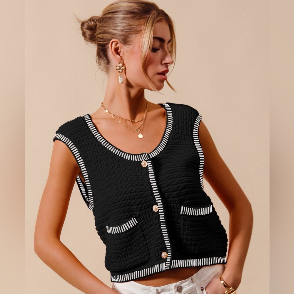♥️ SO ME Textured Sweater Vest Top With Pockets